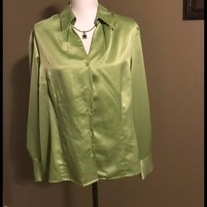 East 5th button down dress shirt